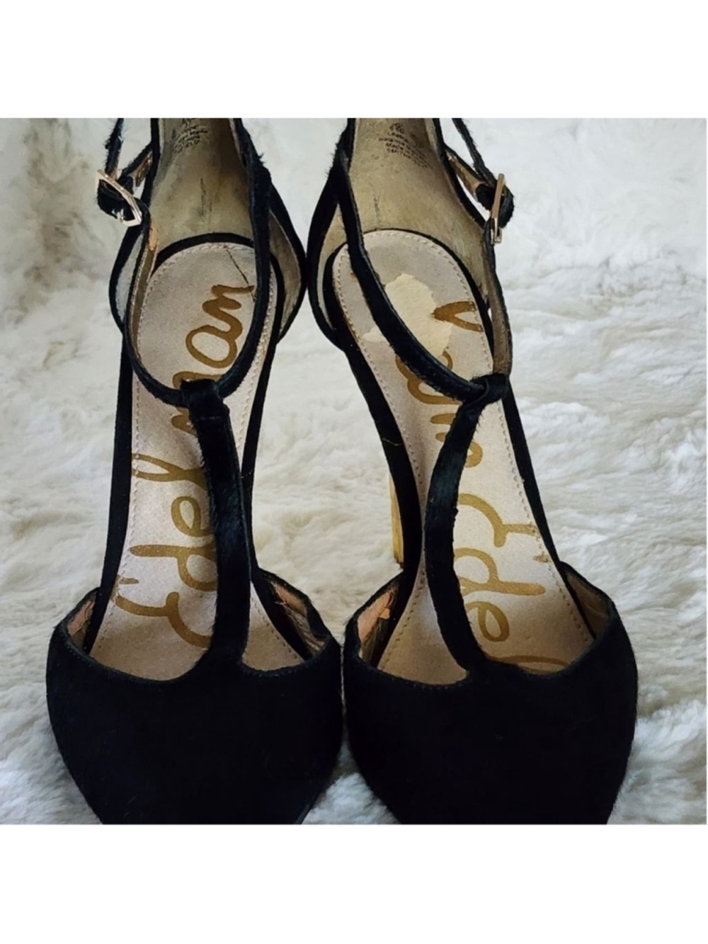 Sam Edelman Black and Gold Calf Hair Tstrap Heels Sz 5 - Picture 14 of 15